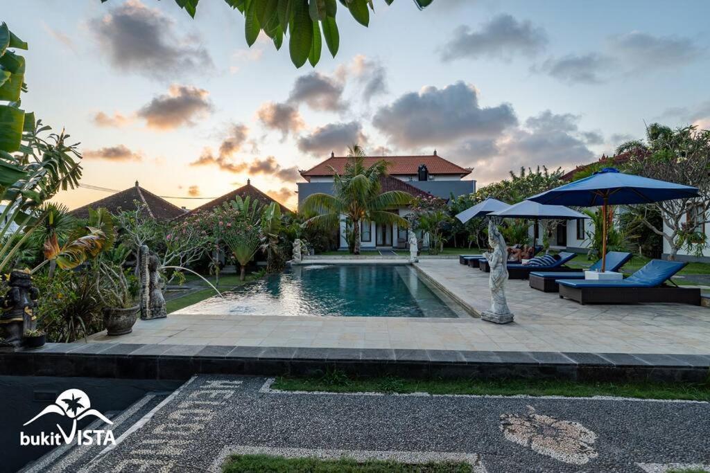 Hotel Teges Asri By Bukit Vista à Uluwatu Extérieur photo